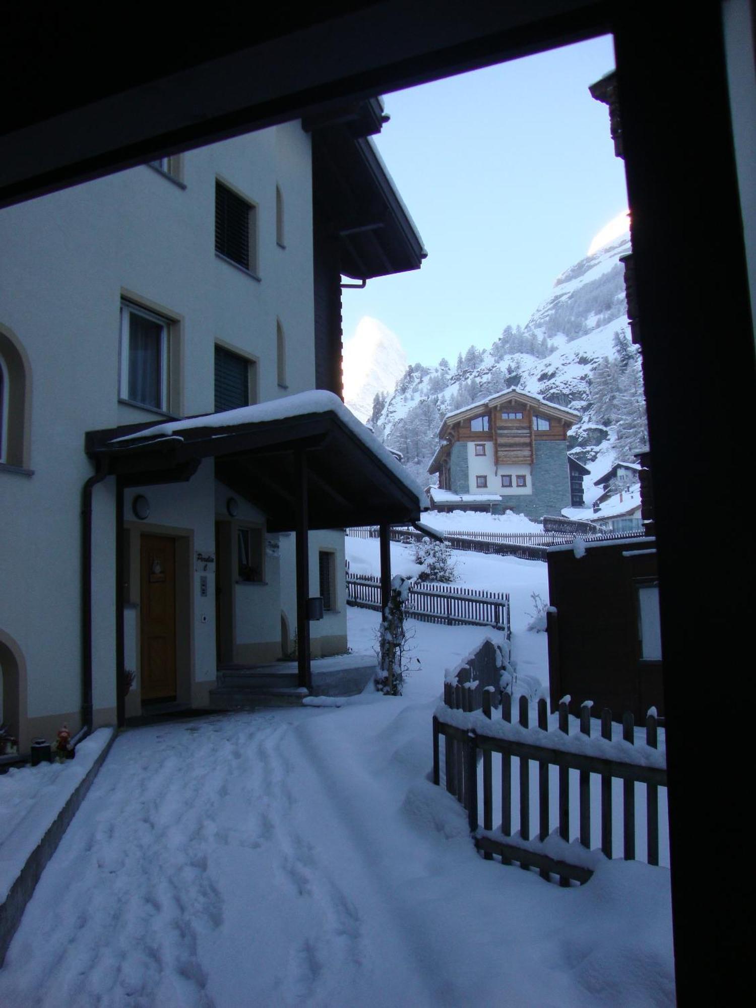 Haus Perelia C Apartment Zermatt Exterior foto