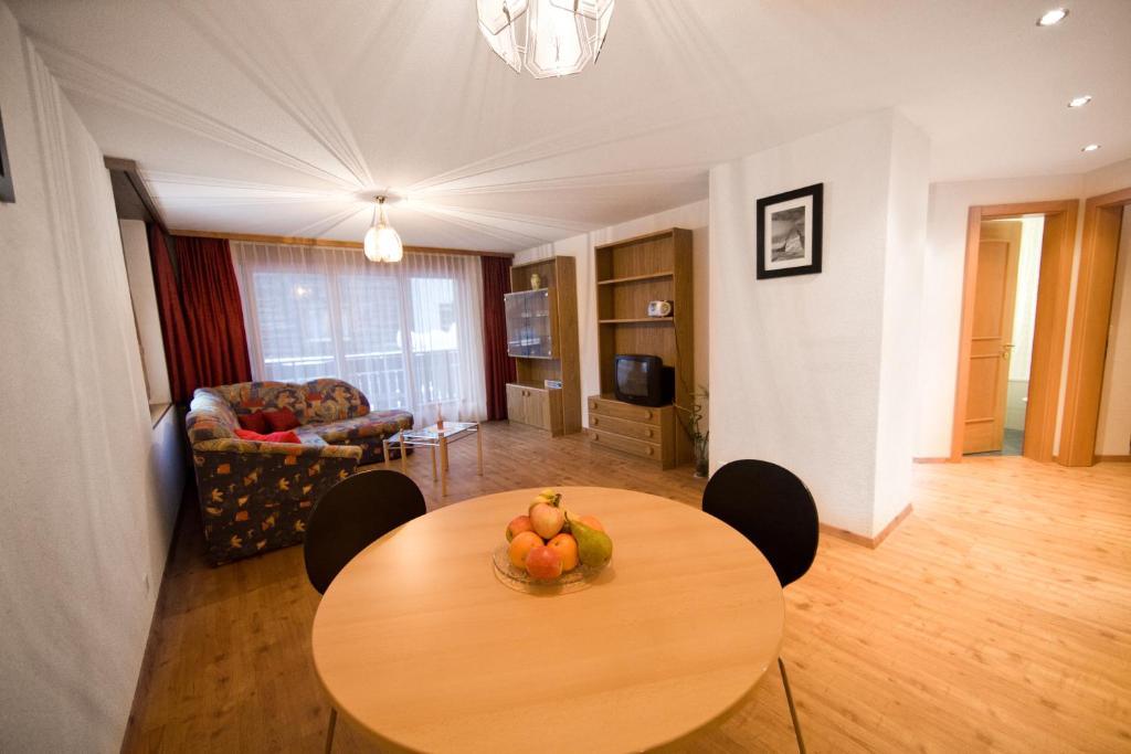 Haus Perelia C Apartment Zermatt Cameră foto